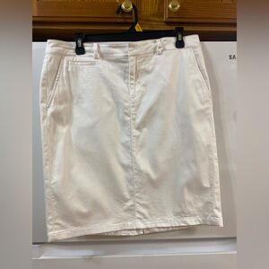 Ralph Lauren Classic White Pencil Skirt